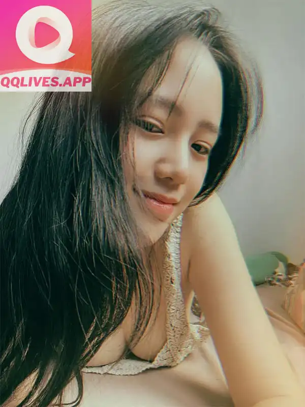 Ảnh hot girl mai linh zuto quyến rũ