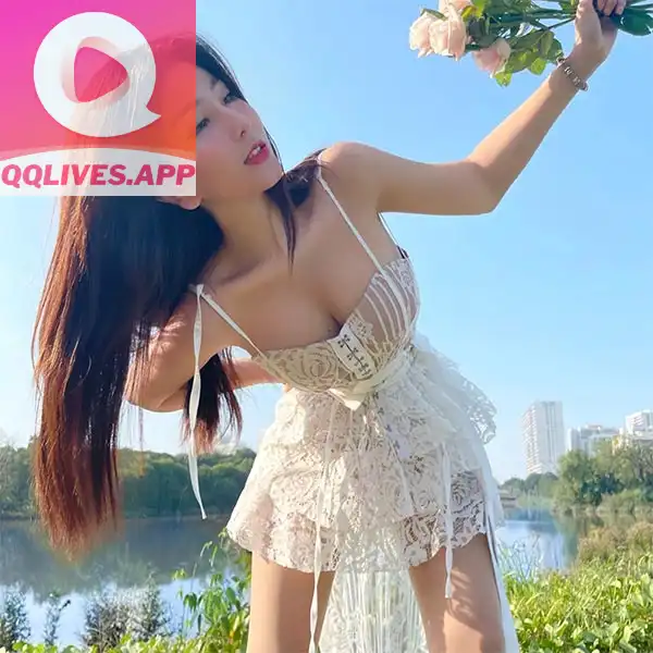 Ảnh hot girl võ ngọc trân khoe da trắng