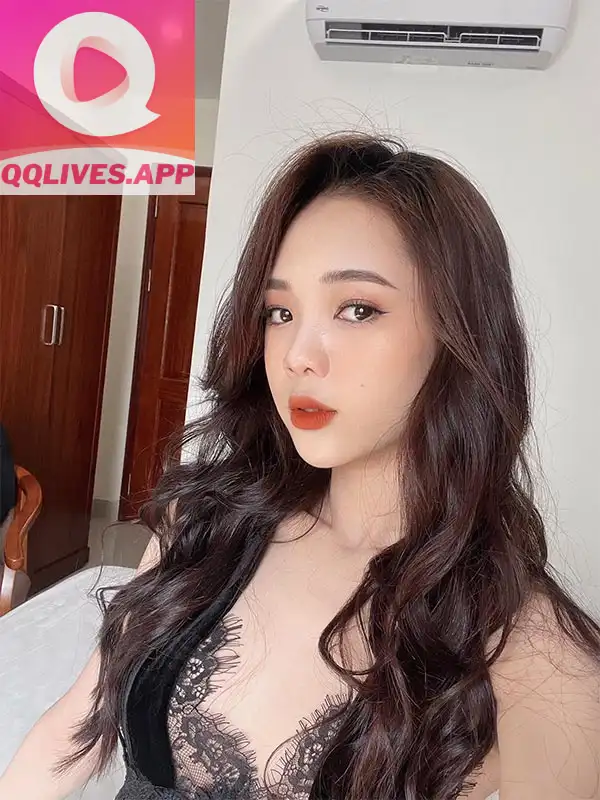 Ảnh hot girl quỳnh hương sexy