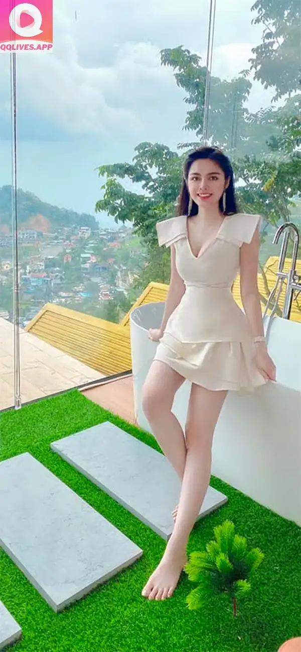 Ảnh hot girl đặng ngân 4