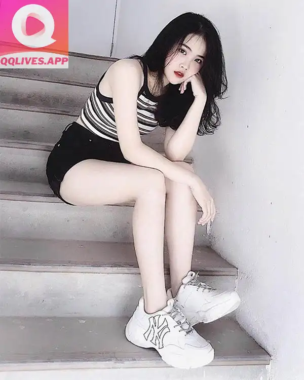 Ảnh hot girl hoàng my tươi tắn