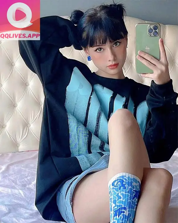 Ảnh hot girl lai tây xinh xắn