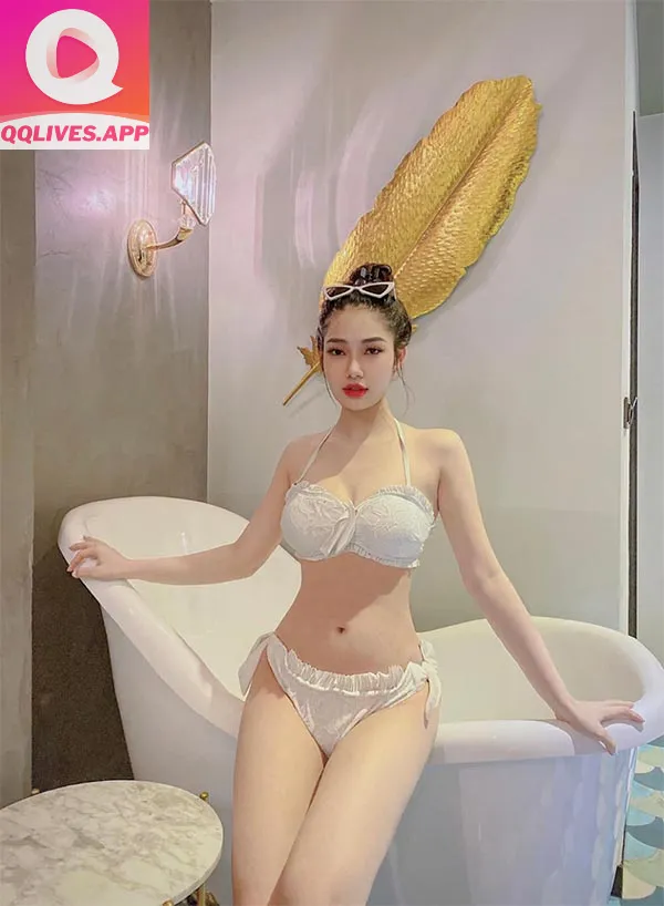 Ảnh hot girl linh tây 7