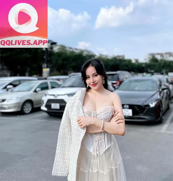 Ảnh hot girl lê thị huyền anh 9