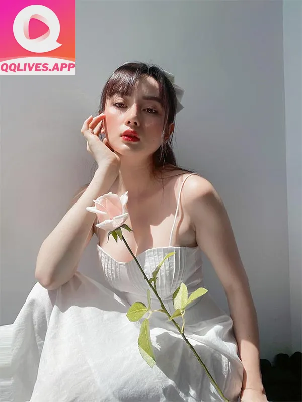 Ảnh hot girl angela minh châu 4