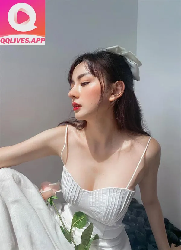 Ảnh hot girl angela minh châu 7