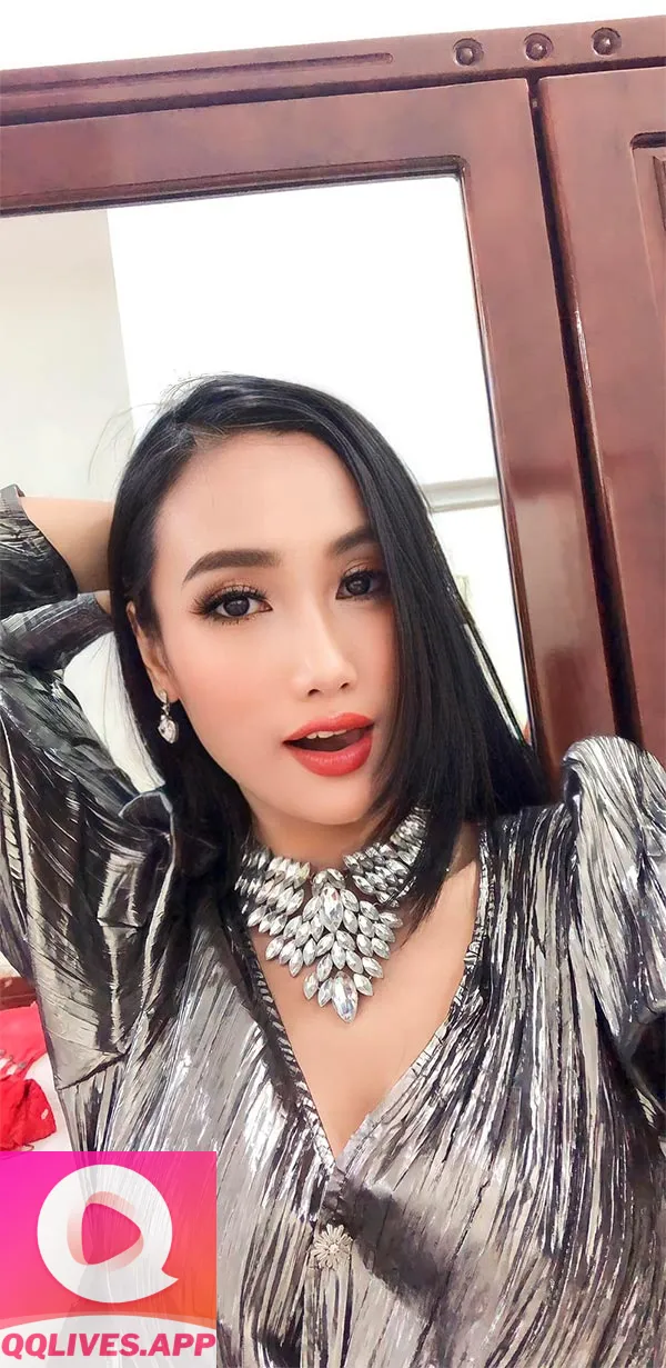 Ảnh hot girl huỳnh thi 8